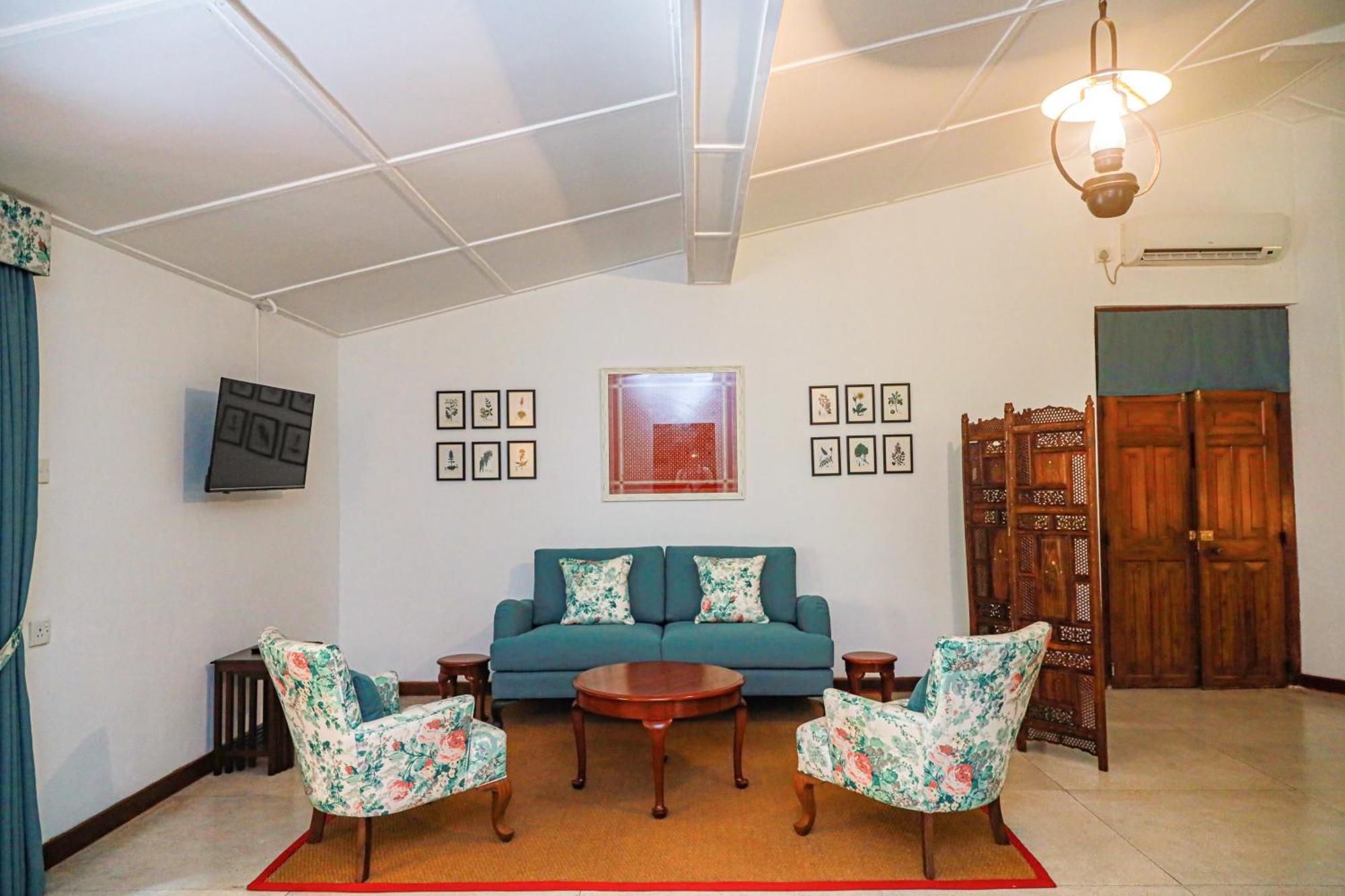 Mountbatten Bungalow Kandy Exterior foto