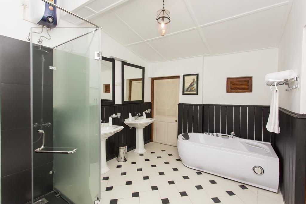 Mountbatten Bungalow Kandy Zimmer foto